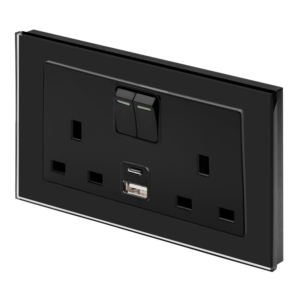 CRYSTAL 3.1A USBC & 13A DP DOUBLE PLUG SOCKET WITH SWITCH BLACK PG