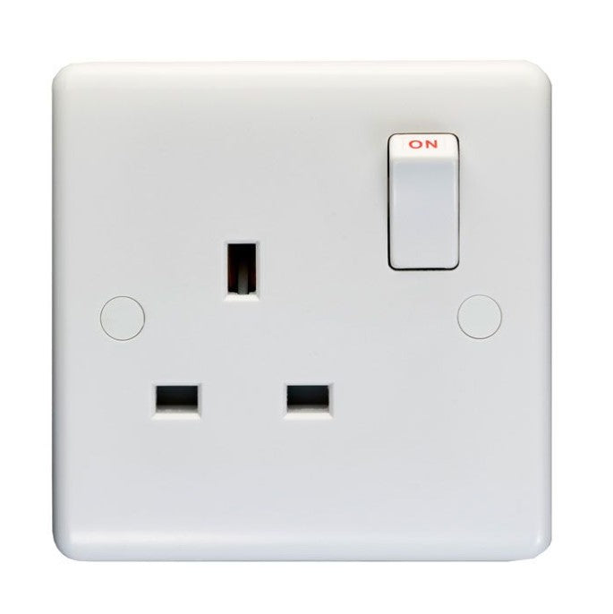 White Plastic 13A 1 Gang Switched Socket Double Pole - PL4090